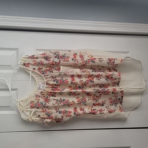 Hi low floral chiffon back top